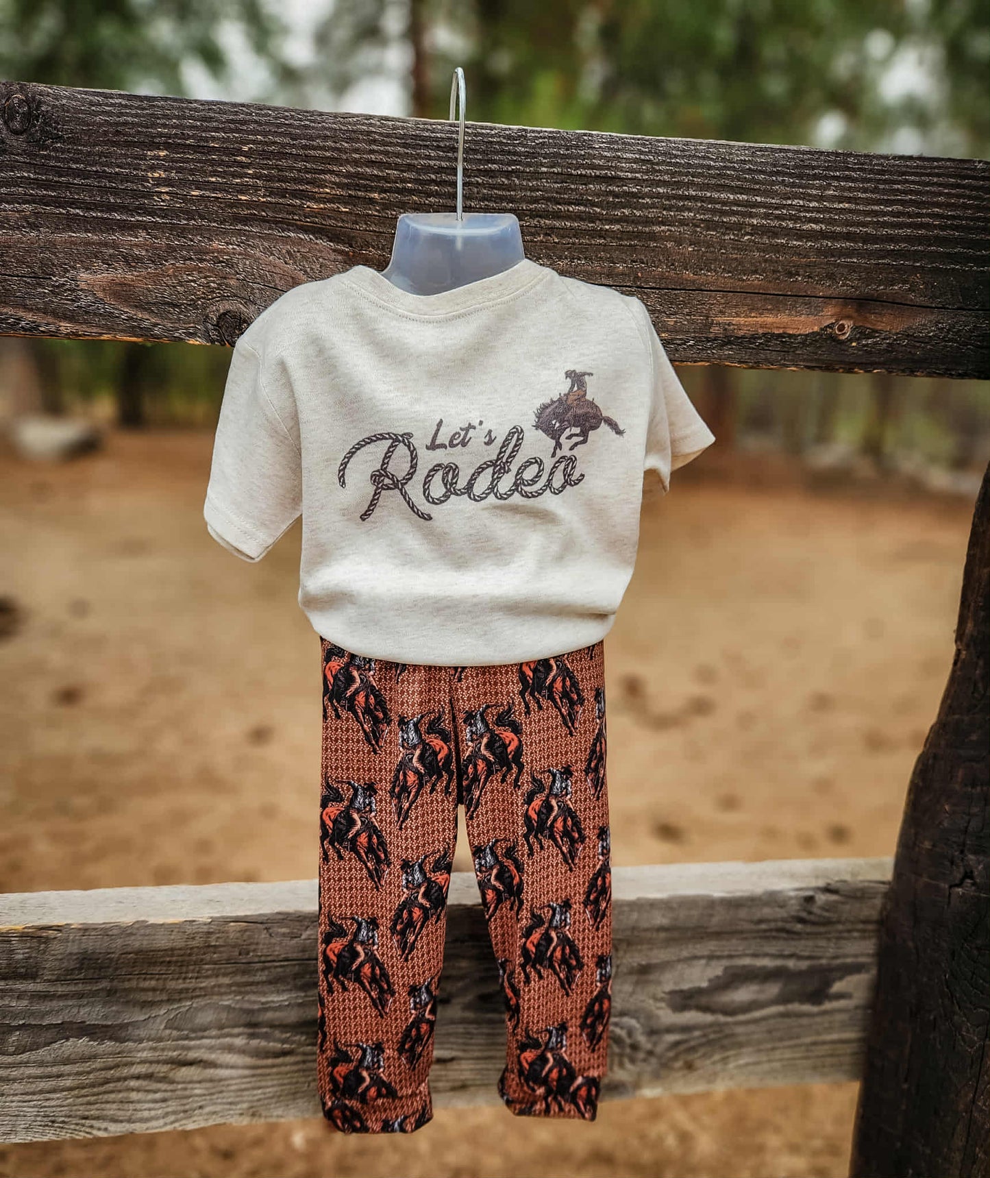 Bucking Bronc Joggers